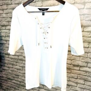 White House black market top size large